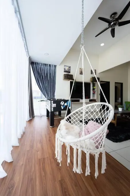 Cloclo Villa Malacca